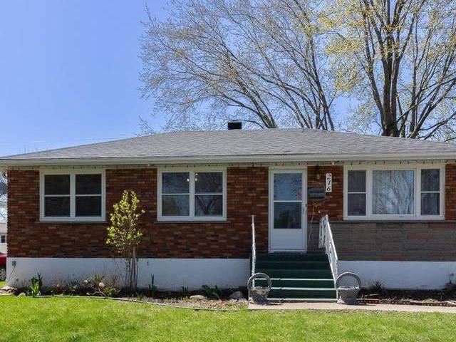 House for sale in Châteauguay House for sale in Châteauguay
