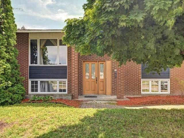 House for sale in Châteauguay House for sale in Châteauguay