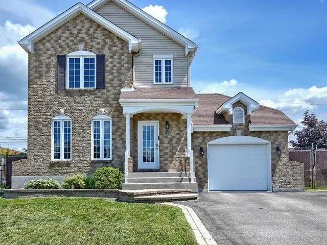 House for sale in Roussillon, Quebec