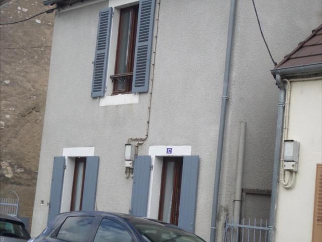 Maison vente à Saint-Amand-Montrond, Châteauneuf-sur-cher