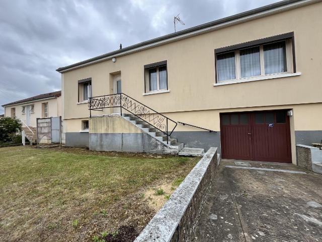 Maison vente à Mamers, Connerré