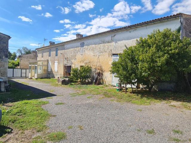 Maison vente à Saintes, Corme-royal
