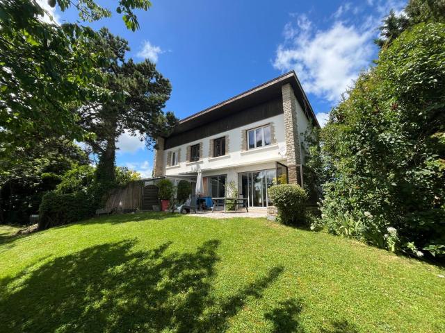 Maison vente à Caen, Courseulles-sur-mer