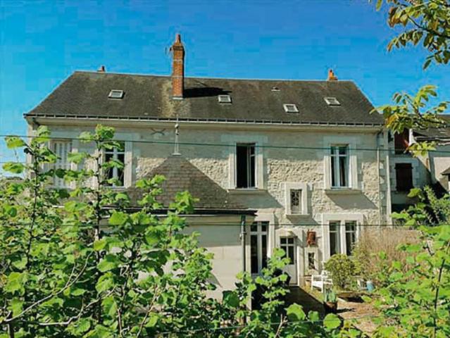 Maison vente à Loches, Descartes
