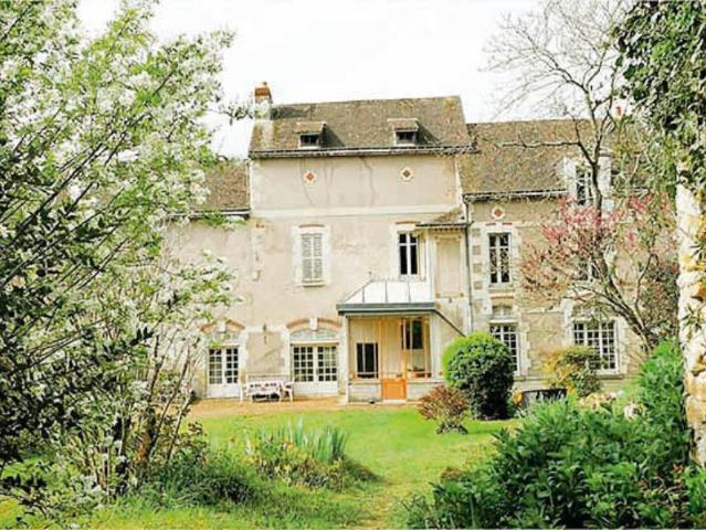 Maison vente à Loches, Descartes
