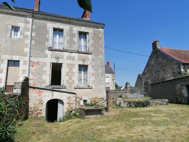 Maison vente à Loches, Descartes