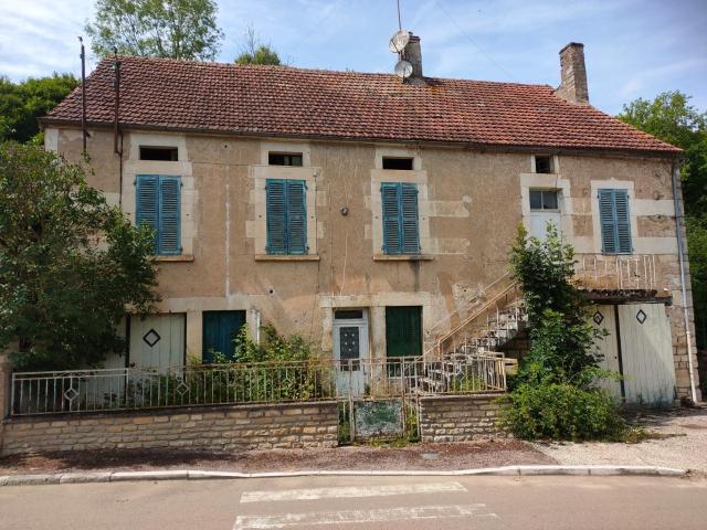 Maison vente à Avallon, Dissangis