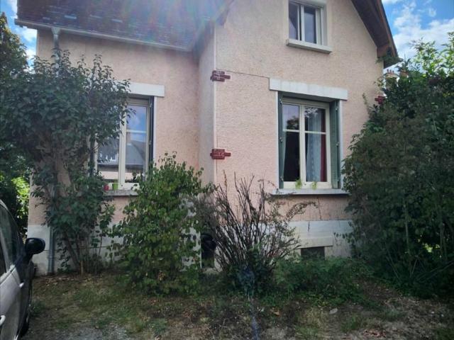 Maison vente à Saint-Amand-Montrond, Dun-sur-auron