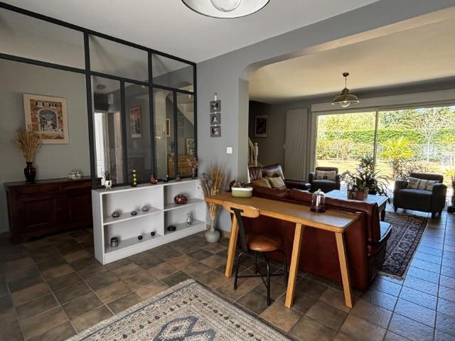 Maison vente à Angers, Ecouflant
