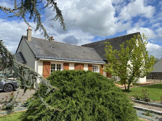 Maison vente à Angers, Étriché