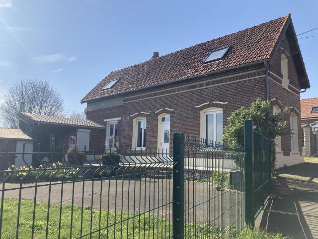 Maison vente à Péronne, Etricourt-manancourt