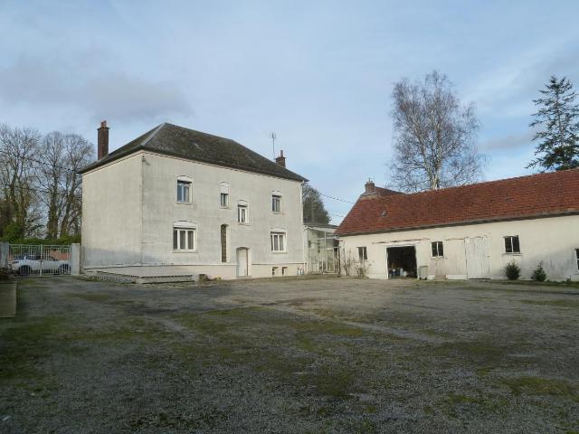 Maison vente à Péronne, Fins