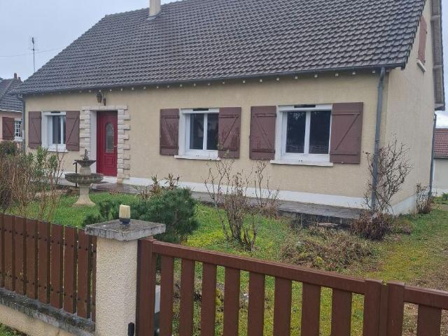 Maison vente à Bourges, Fussy