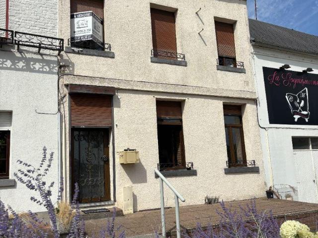 Maison vente à Avesnes-sur-Helpe, Gognies-chaussée