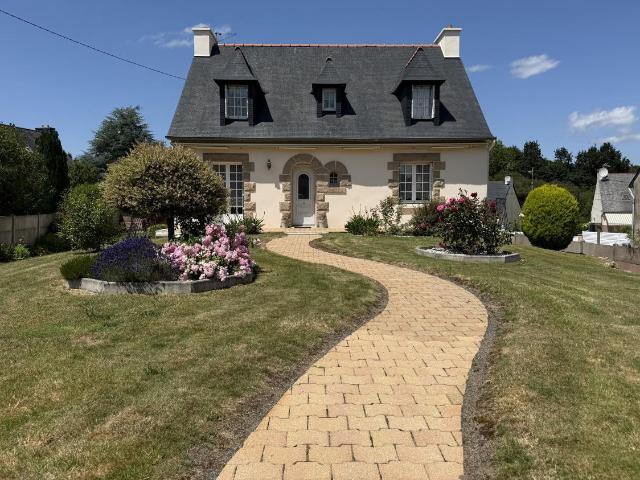 Maison vente à Guingamp, Bretagne