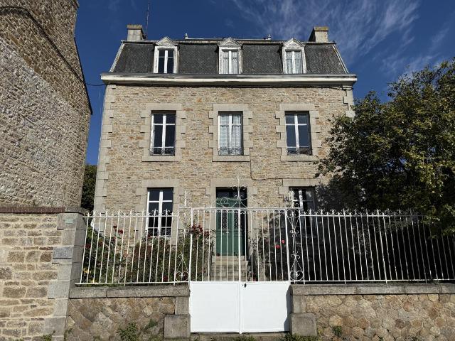 Maison vente à Guingamp, Bretagne