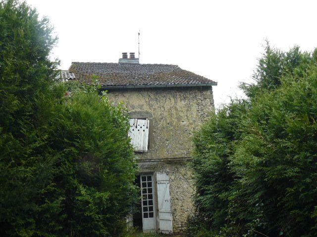 Maison vente à Neufchâteau, Isches