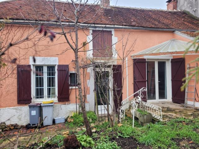 Maison vente à Saint-Quentin, Jussy