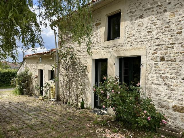 Maison vente à Fontenay-le-Comte, La Chapelle-thémer