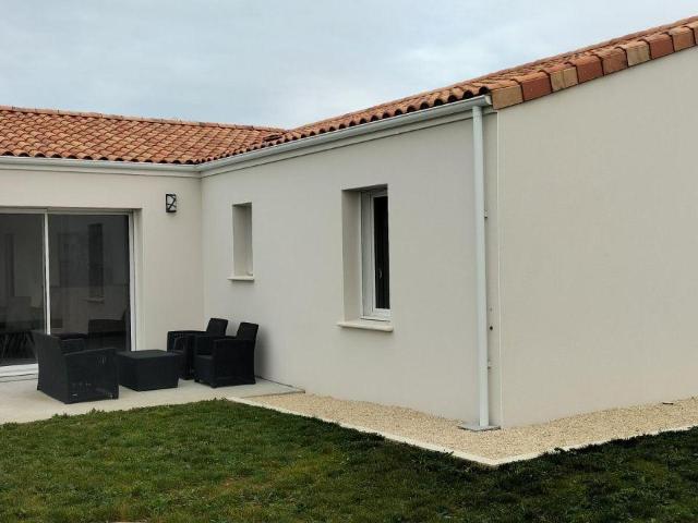 Maison vente à Niort, La Crèche