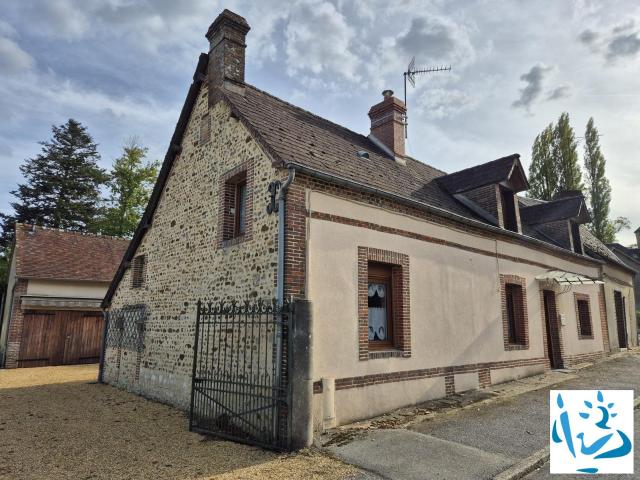 Maison vente à La Ferrière-au-Doyen, Orne