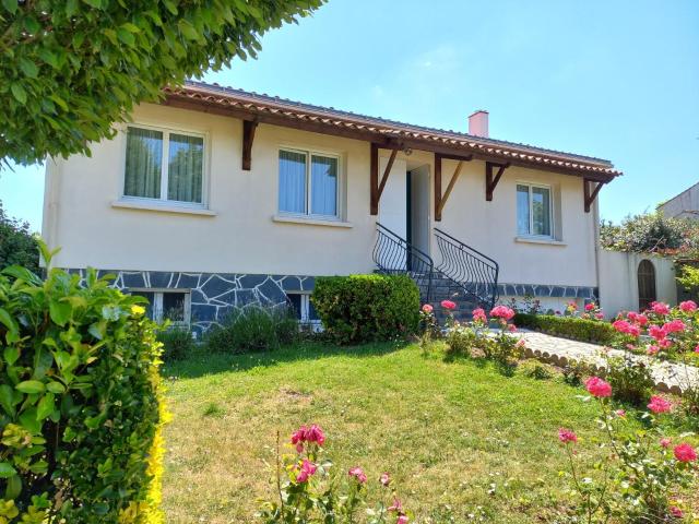 Maison vente à La Roche-sur-Yon, La Genétouze