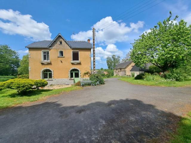 Maison vente à La Selle-Craonnaise, Mayenne