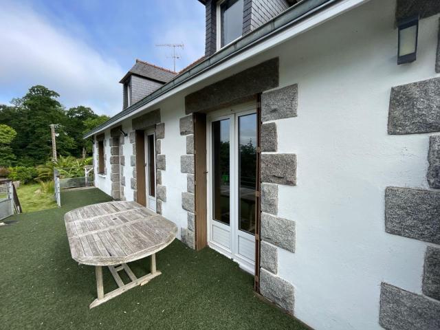 Maison vente à Guingamp, Bretagne