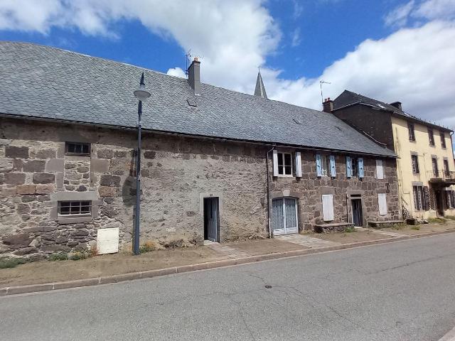 Maison vente à Saint-Flour, Laveissière