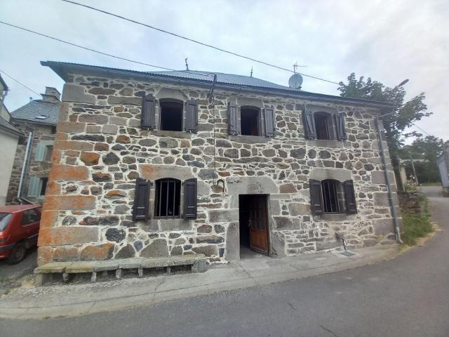 Maison vente à Saint-Flour, Lavigerie
