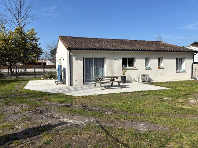 Maison vente à Bordeaux, Le Pian-médoc