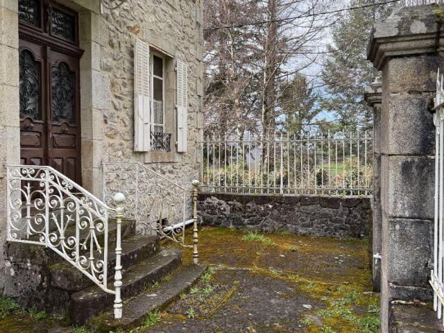 Maison vente à Mauriac, Le Vaulmier