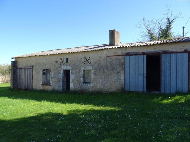 Maison vente à Montmorillon, Leignes-sur-fontaine
