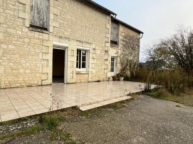 Maison vente à Chinon, Lémeré