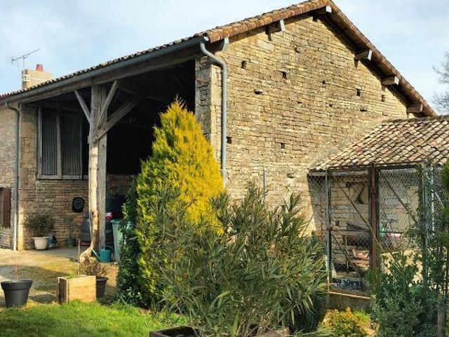 Maison vente à Niort, Lezay