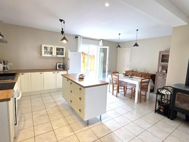 Maison vente à Confolens, Ligné