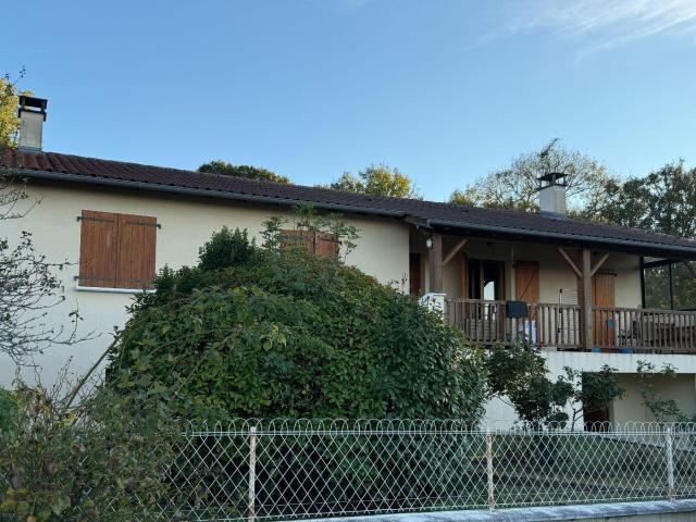 Maison vente à Cahors, Cénevières