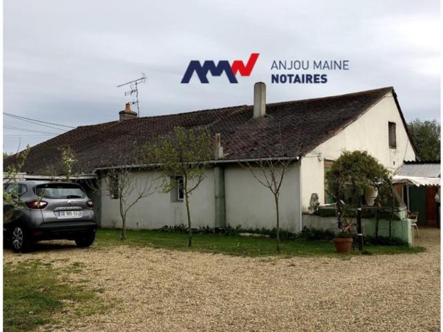 Maison vente à La Flèche, Louailles