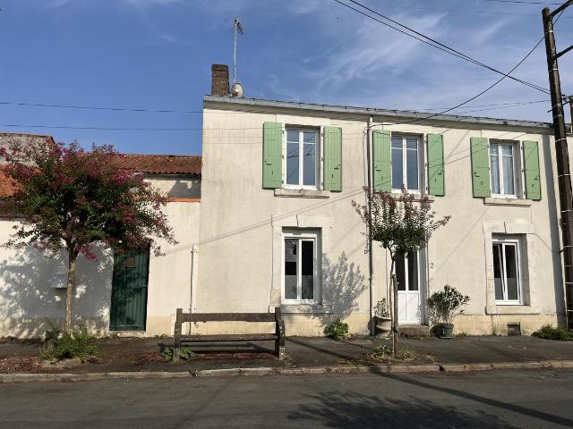 Maison vente à Fontenay-le-Comte, Luçon