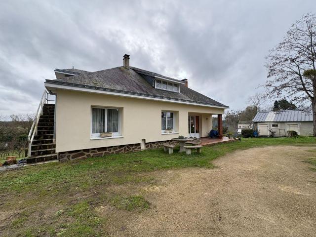 Maison vente à La Flèche, Luché-pringé