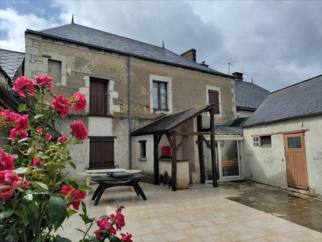Maison vente à La Flèche, Luché-pringé