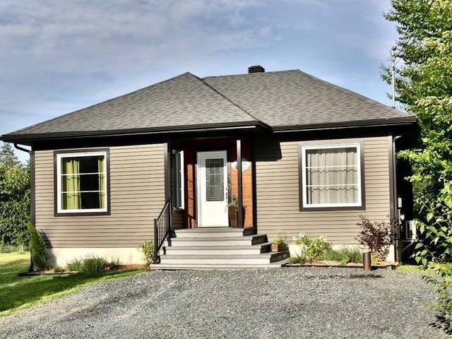 House for sale in Magog House for sale in Magog