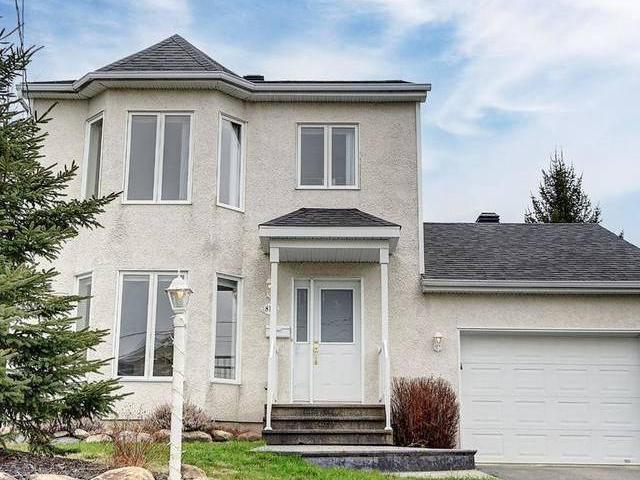 House for sale in Magog House for sale in Magog