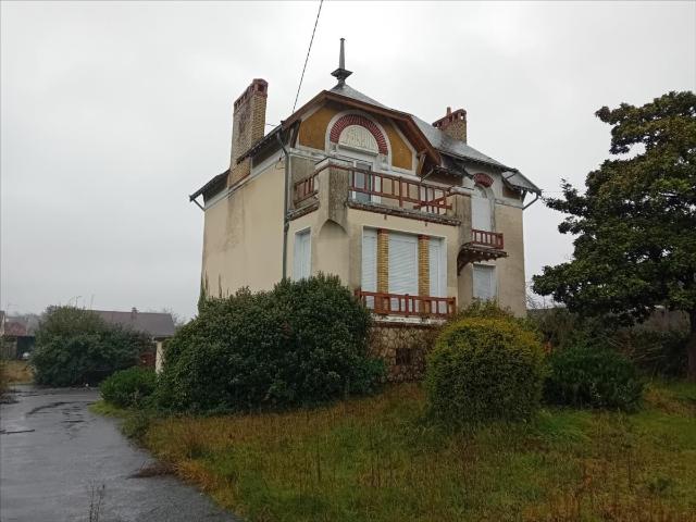 Maison vente à La Flèche, Mayet