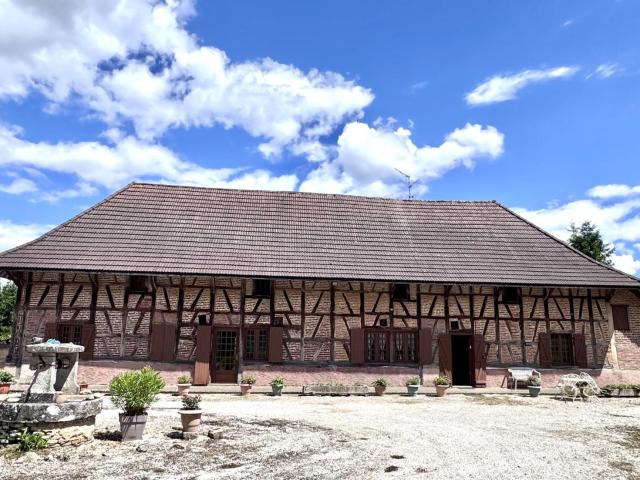 Maison vente à Louhans-Châteaurenaud, Mervans
