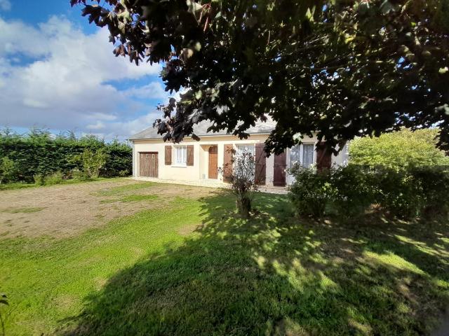 Maison vente à Château-Gontier, Meslay-du-maine