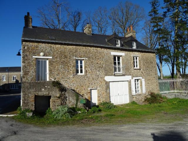 Maison vente à Laval, Montflours