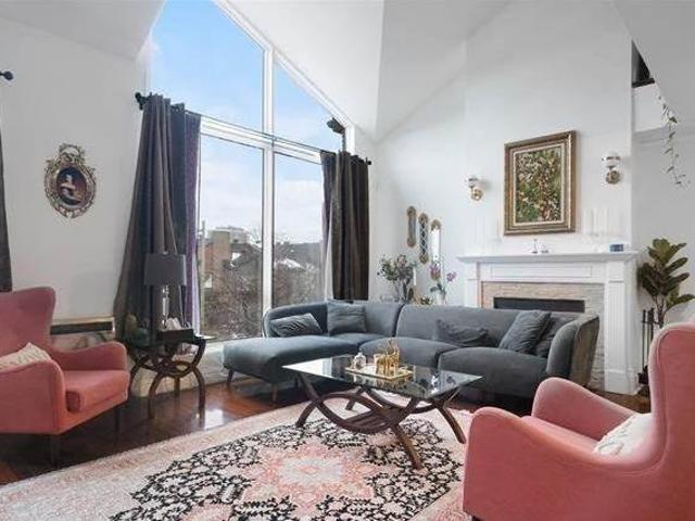 House for sale in Laval-des-rapides, Quebec