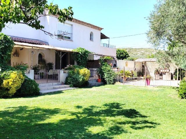 Maison vente à Mouriès, Bouches-du-Rhône
