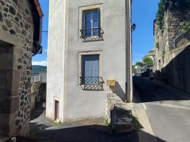 Maison vente à Montluçon, Auvergne-Rhône-Alpes
